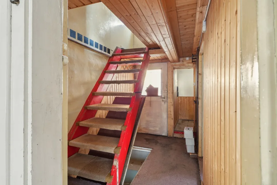 Charmantes 5.5-Zimmer-Reihenmittelhaus mit zusätzlichem Schopf – photo 4 sur 10