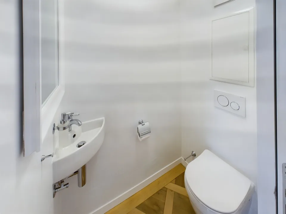 Luxuriöses WG Zimmer mit Badezimmer en-suite in 8004 Zürich – Foto 11 von 15