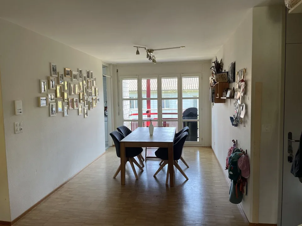 3½ ZI-WOHNUNG IN LUZERN, MÖBLIERT, TEMPORÄR – foto 2 di 9