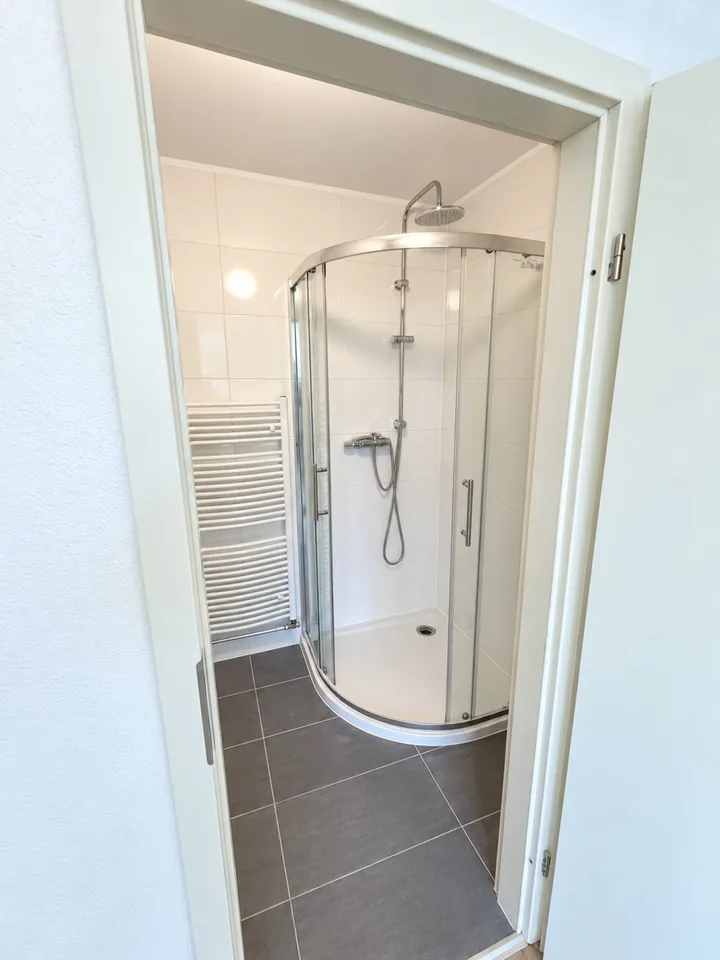 NEU SANIERTE GEWERBEFLÄCHE ZU VERMIETEN – foto 11 di 11