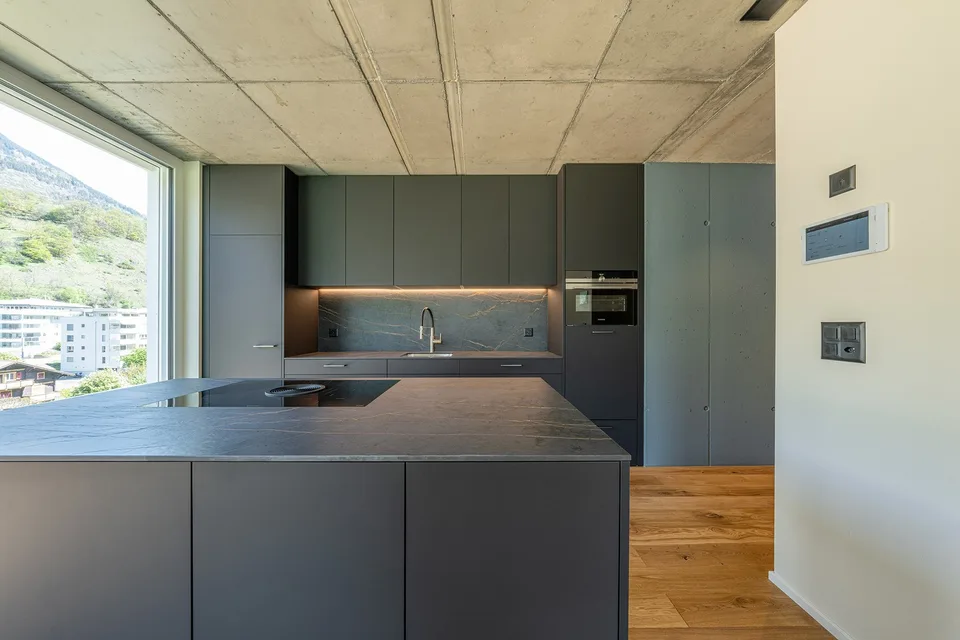 Moderne 3.5 Zimmerwohnung in Naters – Foto 6 von 13