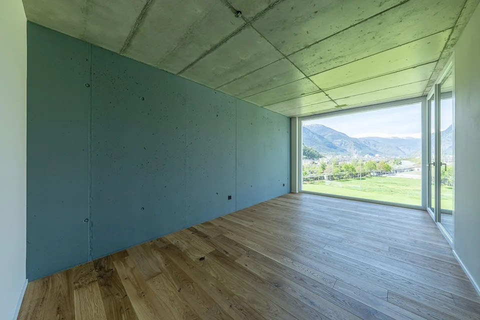 Moderne 3.5 Zimmerwohnung in Naters – Foto 3 von 13