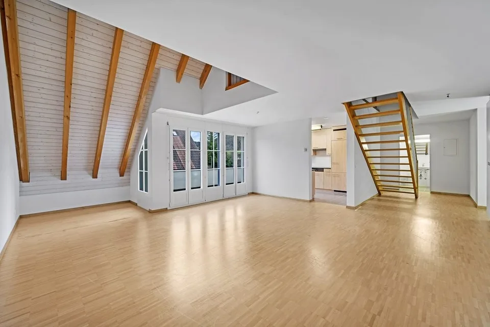 Modern 3.5-room apartment with large balcony – photo 4 of 8