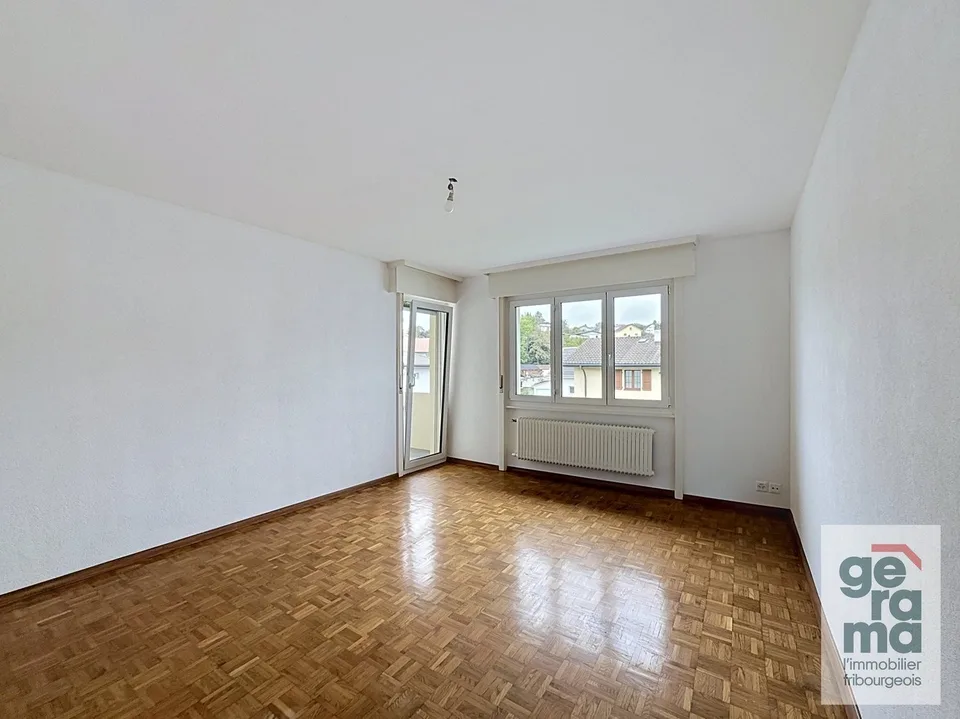 Spacious 4.5-room apartment in Farvagny – photo 2 of 7