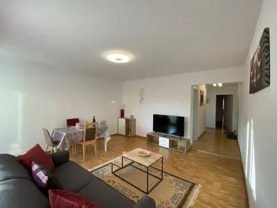 🏡 Furnished 2.5-Room Apartment with Private Balcony in Dübendorf – 8600 – photo 2 of 14