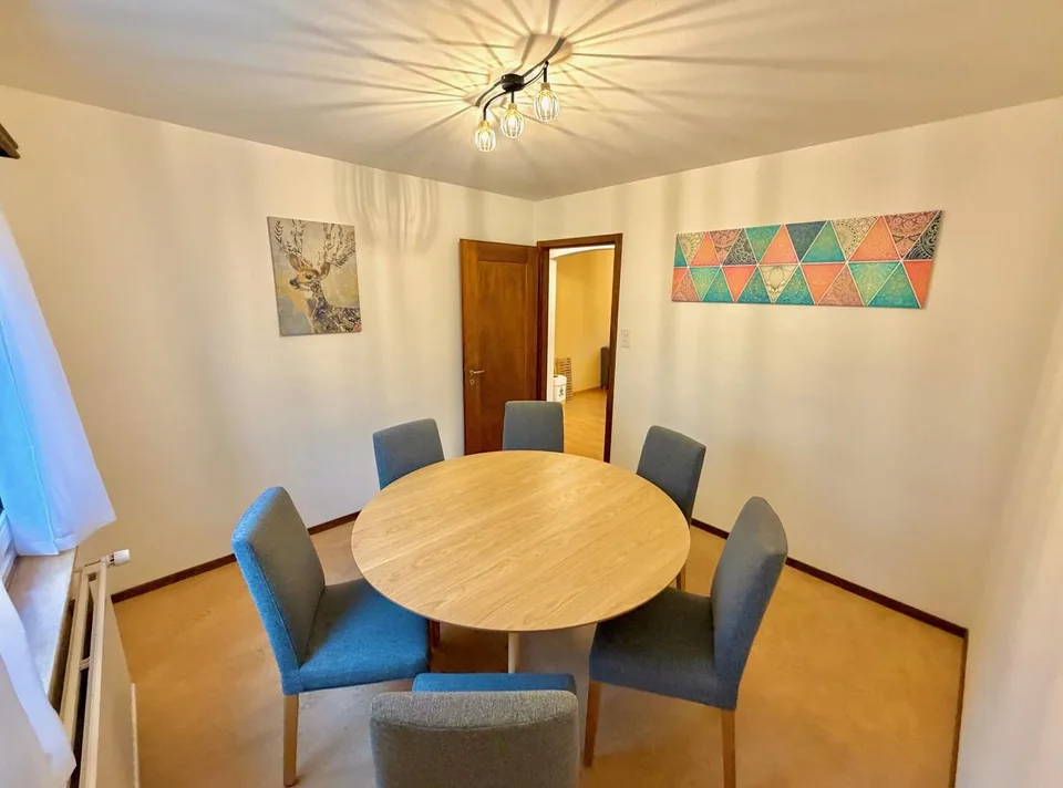 Ruhig gelegenes WG-Zimmer mit guter Verkehrs-/ÖV Anbindung :) – photo 6 sur 10