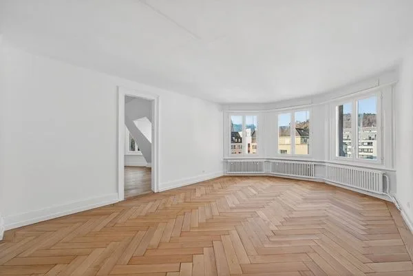 Frisch renovierte 3.5-Zimmerwohnung an zentraler Lage in 6003 Luzern (Moosstrasse) – Foto 3 von 5