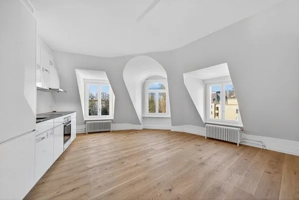 Frisch renovierte 3.5-Zimmerwohnung an zentraler Lage in 6003 Luzern (Moosstrasse) – Foto 2 von 5