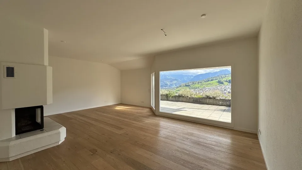 Charmante 4.5-Zimmer-Dachwohnung in Kriens – Befristet bis 30.11.2027 – Foto 2 von 8