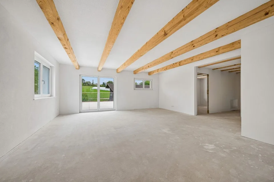 Appartement 4,5 pièces avec grande terrasse ensoleillée – photo 2 sur 13
