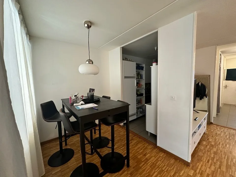 2 Zimmer Wohnung in Chavannes-près-Renens – Foto 2 von 8