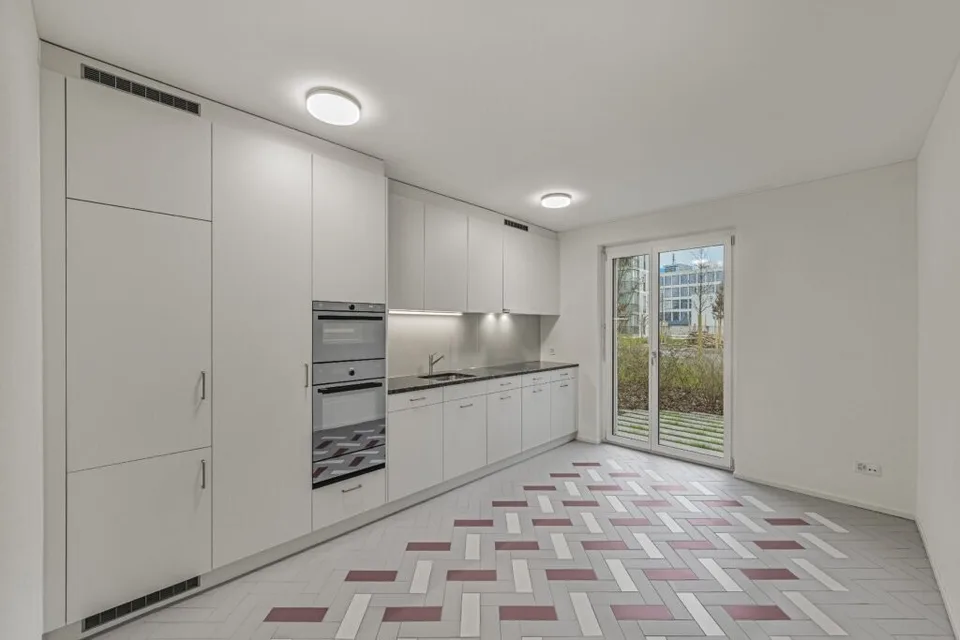 Affascinante appartamento maisonette di 3.5 locali in posizione centrale – foto 2 di 4