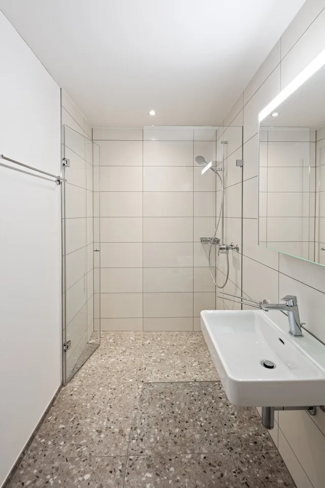 Moderne Wohnung im Ahornpark – Foto 6 von 7