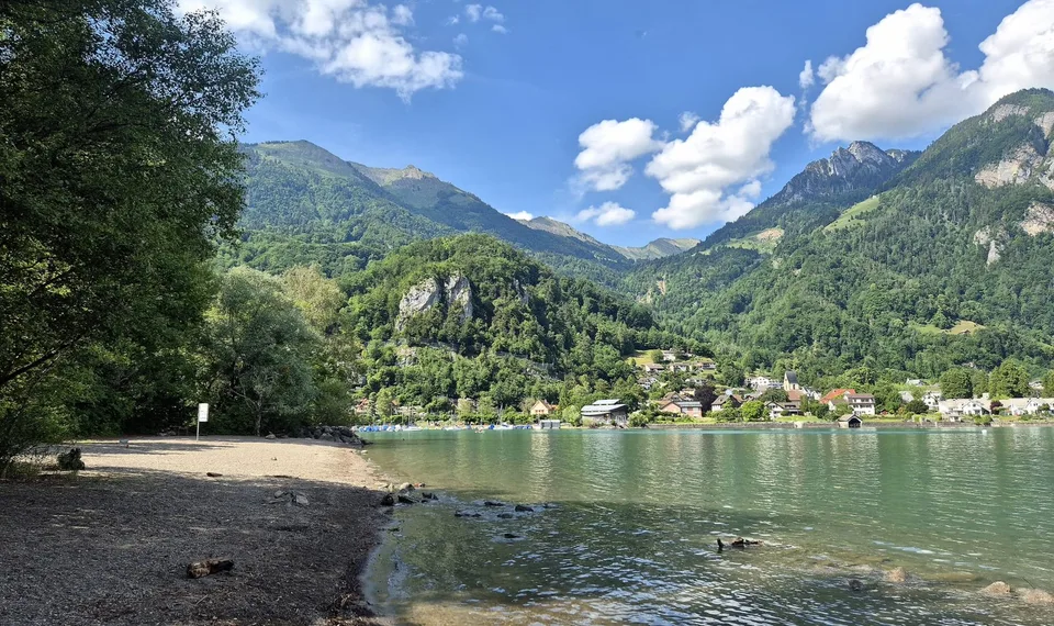 Einzigartige 2.5-Zi-Wohnung mit Ferienfeeling – Foto 9 von 9