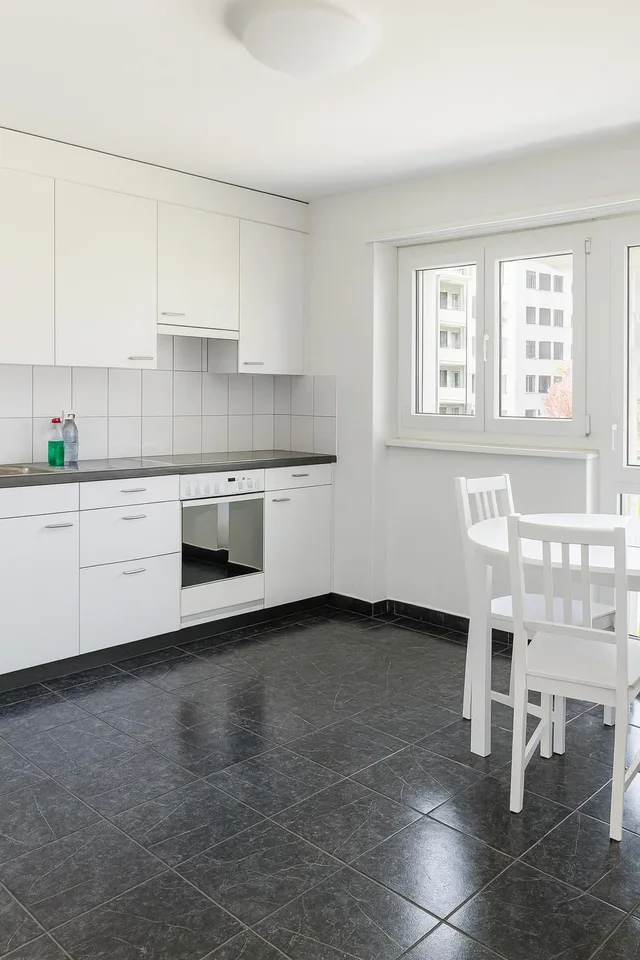 Private Room in Shared Apartment in Richterswil – foto 4 di 10