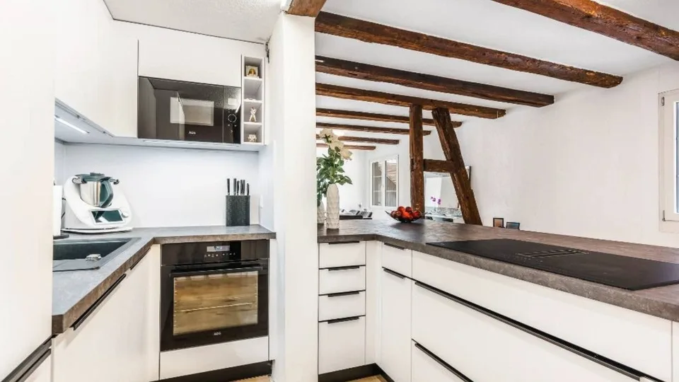 Dörflingen (SH) – 4.5-Zimmer-Wohnung mit Garten & Wintergarten – Foto 3 von 9