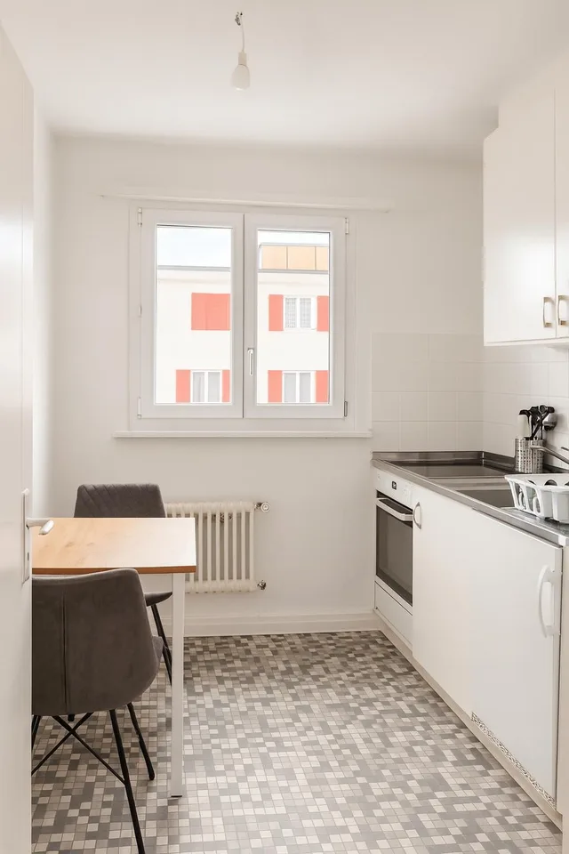 Fully Equipped 2-Room Apartment in Dietikon – foto 4 di 13
