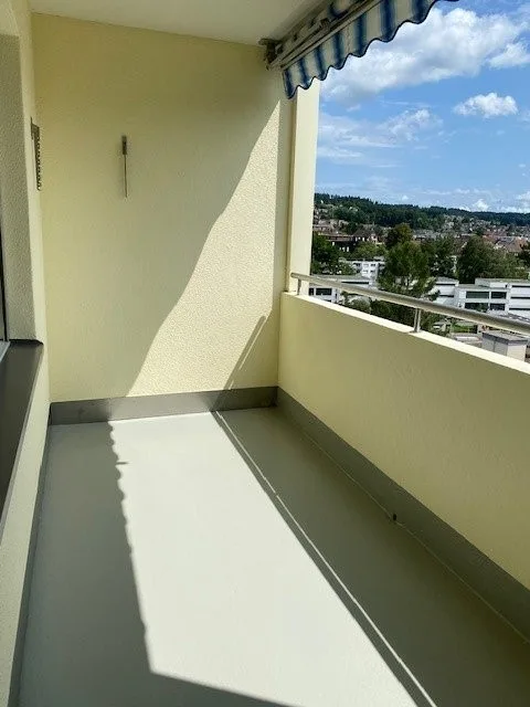 Moderne 3.5 Z-Wohnung im 2. OG mit Balkon – Foto 4 von 7