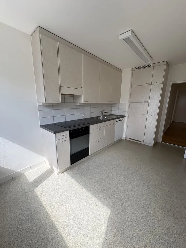 Appartement lumineux et centralement situé de 3,5 pièces au 4e étage – photo 9 sur 12