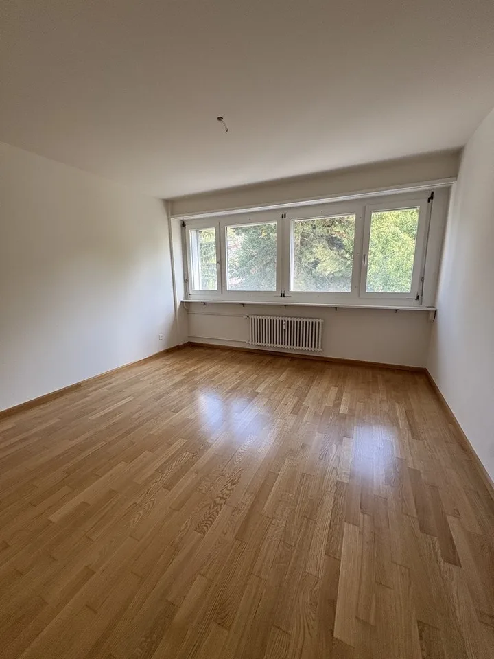 Appartement lumineux et centralement situé de 3,5 pièces au 4e étage – photo 5 sur 12