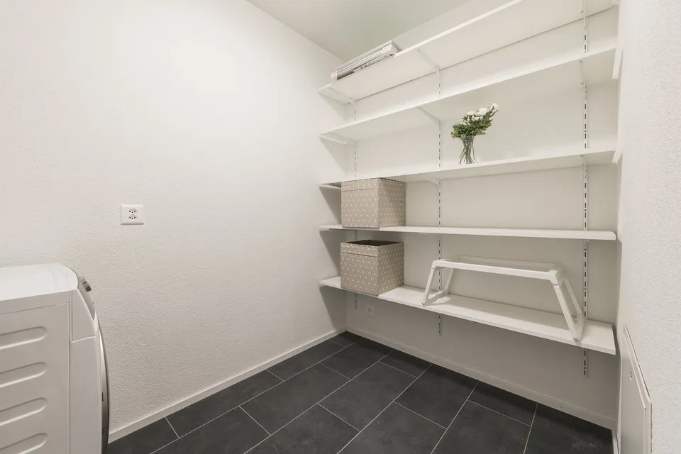 Grosszügige Wohnung im nördlichen Stadtteil – photo 9 sur 10