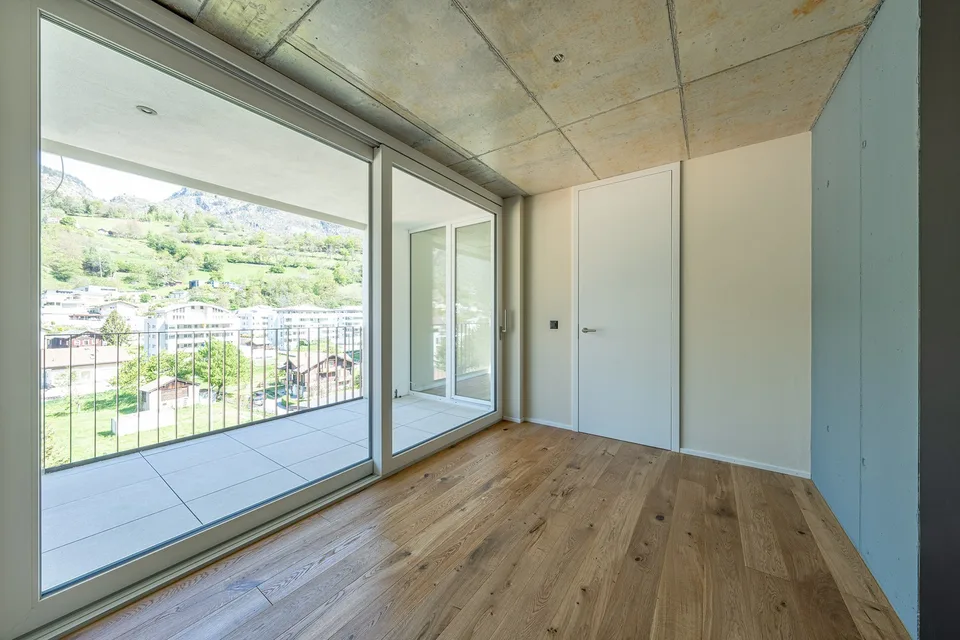 Moderne 2.5 Zimmerwohnung in Naters – Foto 2 von 8