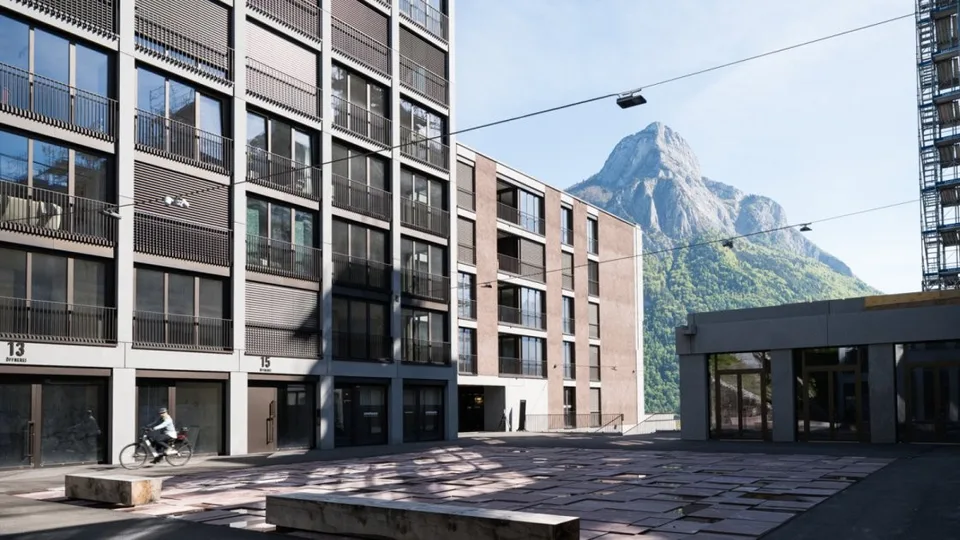 Möbliertes 2.5-Zi-Industrieloft 112 m² + 59 m² Terrasse, Uptown Mels (12 Monate) – Foto 19 von 21