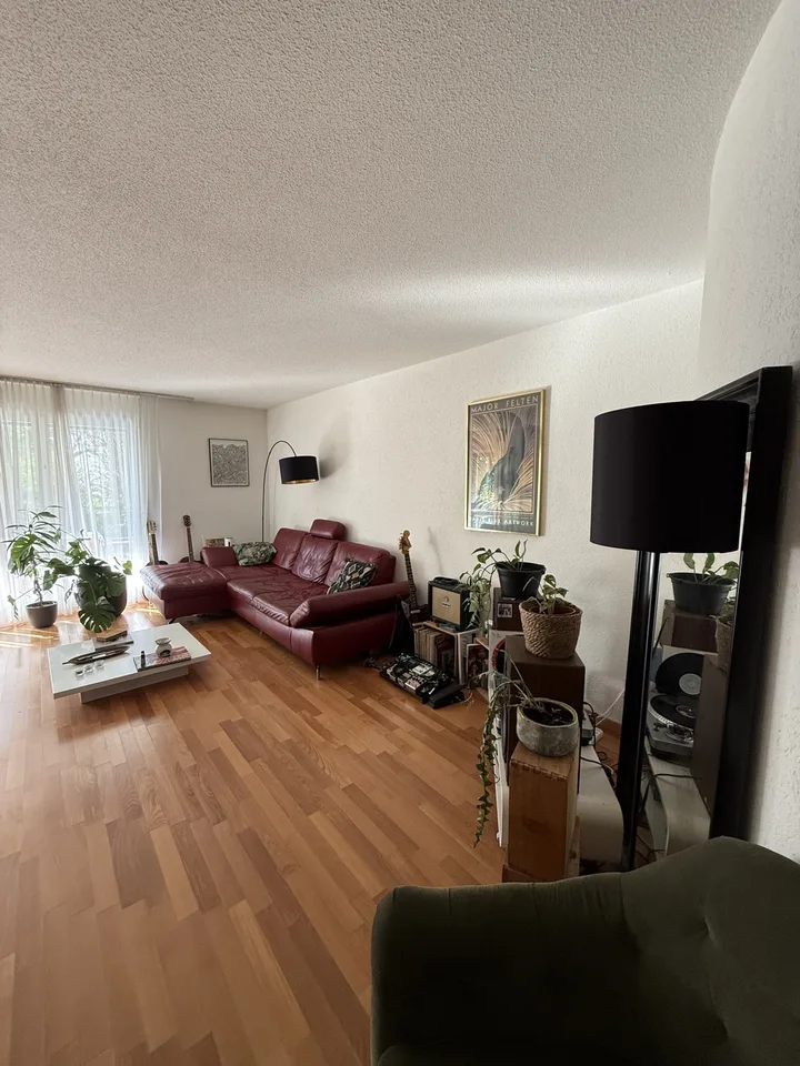 3,5-Zimmer-Wohnung mit eigener Terrasse in Uster frei ab 1. Januar 2027 – foto 3 di 20