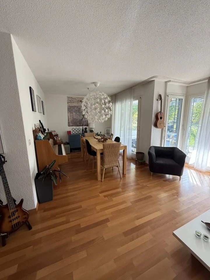 3,5-Zimmer-Wohnung mit eigener Terrasse in Uster frei ab 1. Januar 2027 – foto 5 di 20