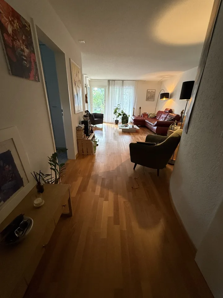 3,5-Zimmer-Wohnung mit eigener Terrasse in Uster frei ab 1. Januar 2027 – foto 4 di 20