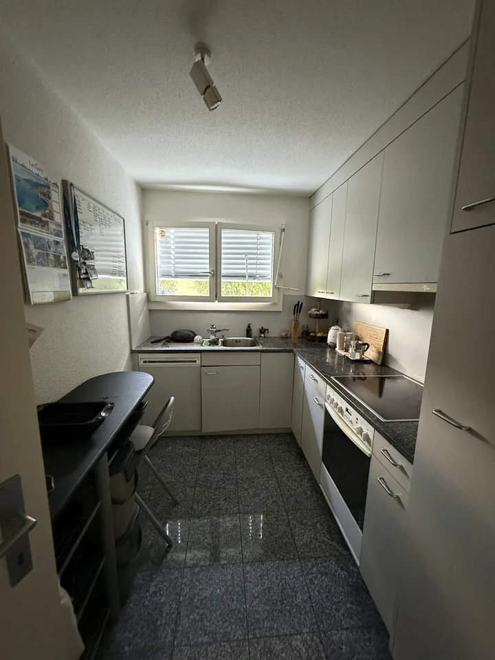 3,5-Zimmer-Wohnung mit eigener Terrasse in Uster frei ab 1. Januar 2027 – foto 12 di 20