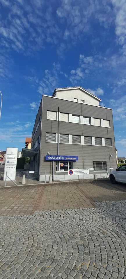 Attraktive Gewerbefläche an bester Passantenlage wird frei ! – foto 3 di 12