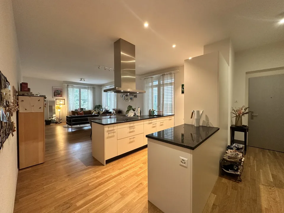 Befristet für 3 Monate! Möblierte 4.5-Zimmer-Wohnung in Uster zur Untermiete, 18.12.2026 - 27.03.2027 – Foto 3 von 12