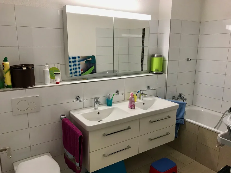Top-4.5 Zimmerwohnung an sehr guter Lage in Rafz – photo 5 of 8