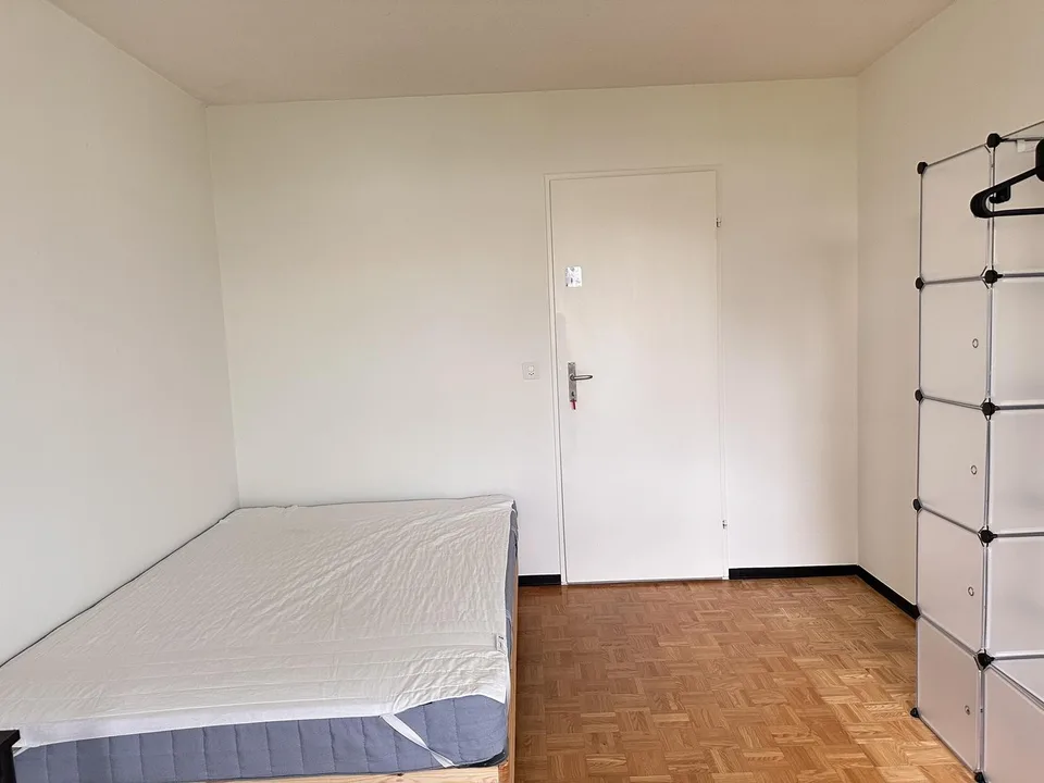 Furnished single bedroom to rent for a limited period until the end of March 2027 – foto 3 di 10