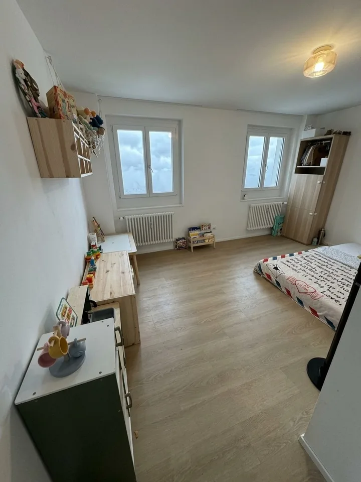 Appartamento 2.5 locali luminoso al 2° piano; Eichstrasse 2, 8610 Uster – foto 4 di 9