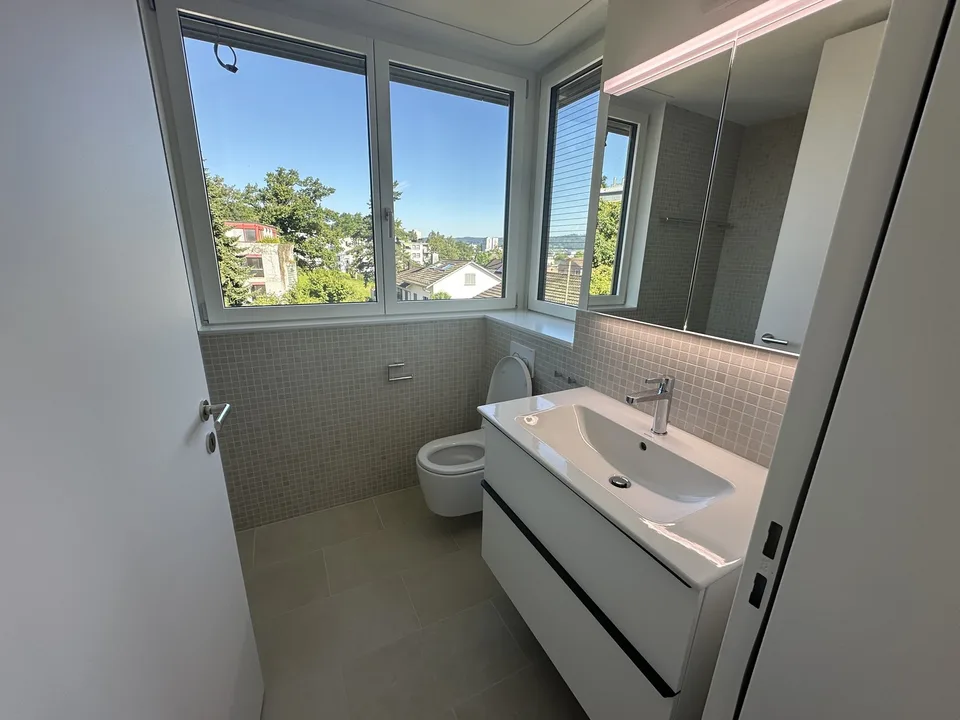 Exklusive 4.5-Zimmer-Neubauwohnung mit Lift direkt in die Wohnung – Foto 8 von 13