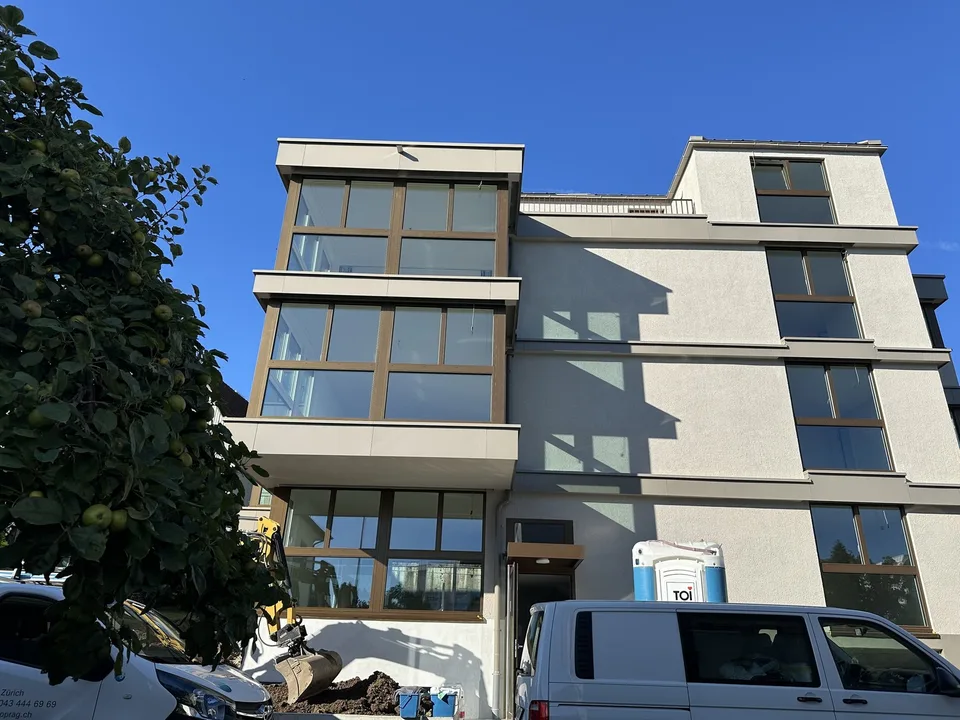 Exklusive 4.5-Zimmer-Neubauwohnung mit Lift direkt in die Wohnung – Foto 12 von 13