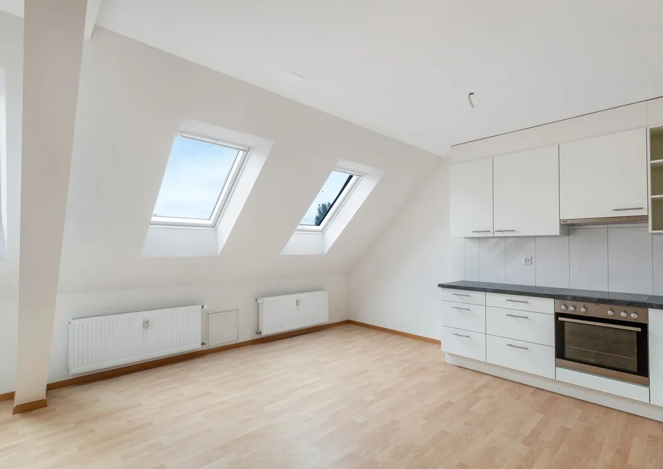 Wunderschöne neue 3 Zimmer Maisonettewohnung per sofort zu vermieten – photo 5 sur 13