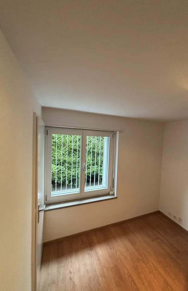 Möbliertes Zimmer für Wochenaufenthalter in Küsnacht ZH – Foto 1 von 4