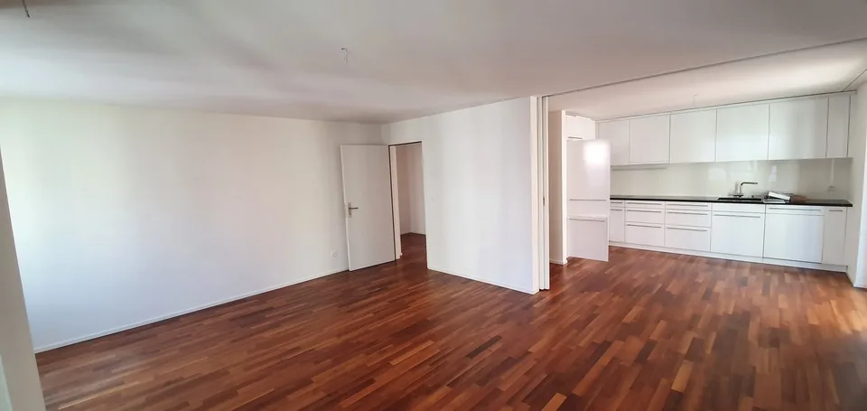 Appartement de ville moderne à Schaffhauserplatz – photo 2 sur 13