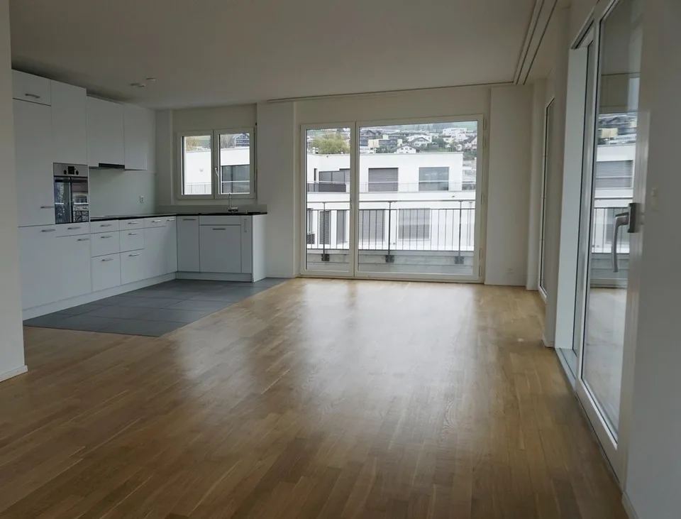 Modern 3.5-room attic apartment for rent! – photo 3 of 11