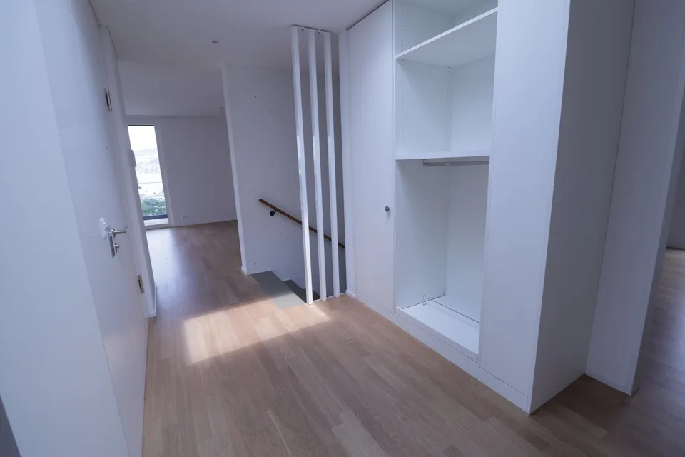 5.5-Zimmer-Attikawohnung mit Seesicht – Foto 3 von 8