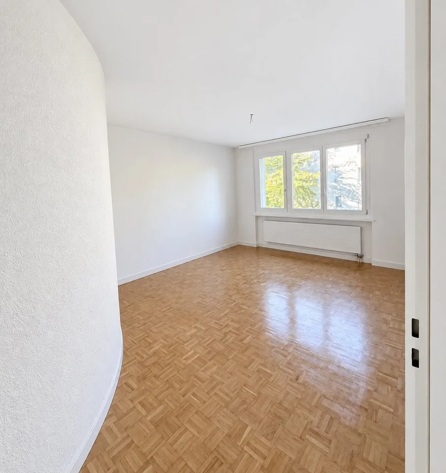 Appartamento di 3 locali ristrutturato a Höngg – foto 6 di 10