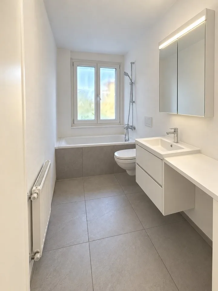 Appartamento di 3 locali ristrutturato a Höngg – foto 4 di 10