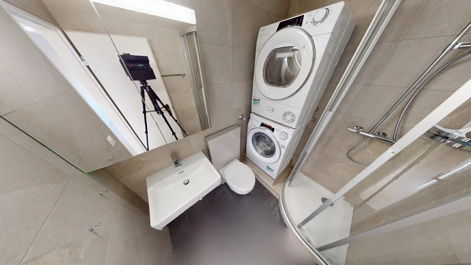 3.5 Zimmer Wohnung 2.OG – photo 3 of 9