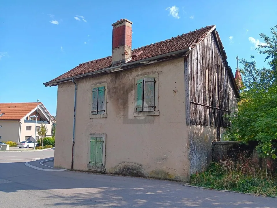 POTENTIEL POLYVALENT AU CUR DU VILLAGE – Foto 3 von 4