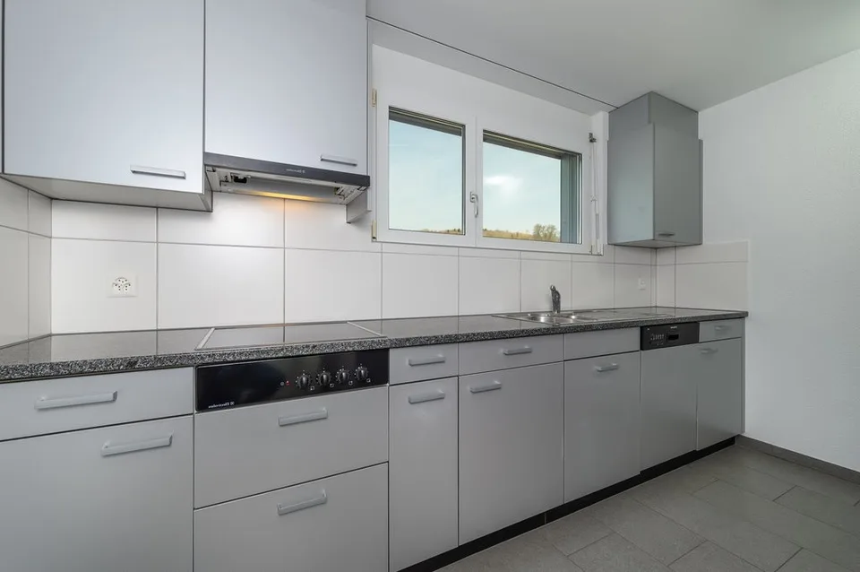 So lässt es sich wohnen! 82m2 Terrasse! – Foto 5 von 9
