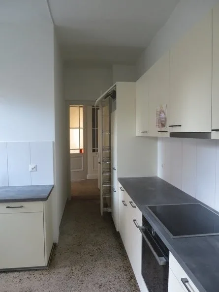 Charmante Altbauwohnung mit Balkon – Foto 9 von 11