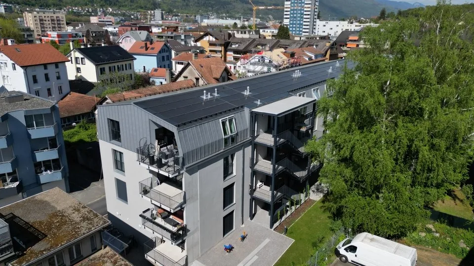 Modernes Wohnen im Neubau: 1.5-Zimmer-Wohnung mit Balkon im 3. OG – Foto 11 von 12